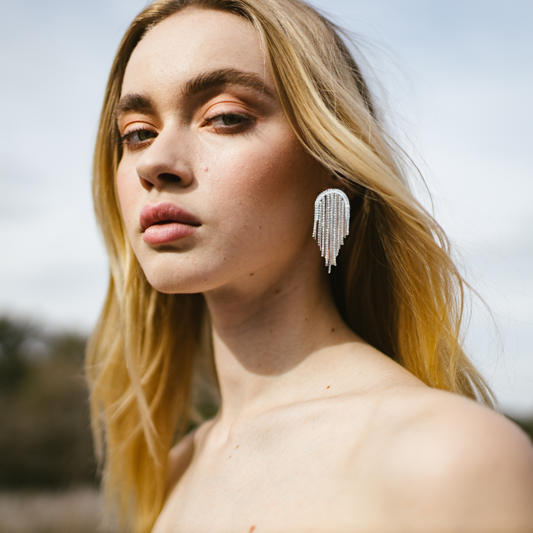 Ava Dangle Earrings